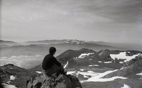 北アルプス遠望 撮影場所:御嶽山(3067m)山頂 撮影日時:1970/06/・・ Highslide JS