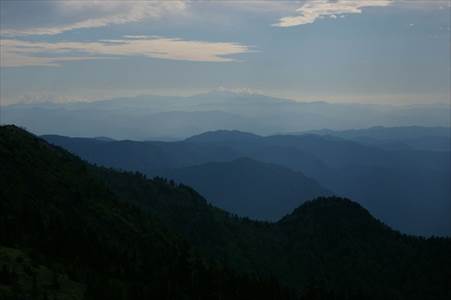 遠望 白山(2702m) 撮影場所:焼岳展望台 撮影日時:2007/06/23 Highslide JS
