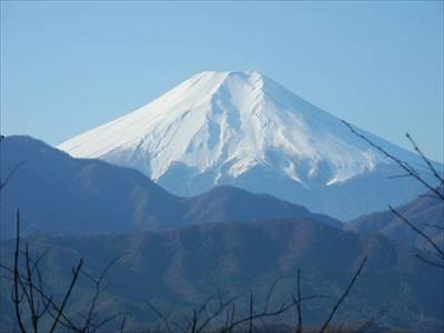 雄大な富士山 撮影場所:九鬼山頂上 撮影日時:2014/12/21 Highslide JS