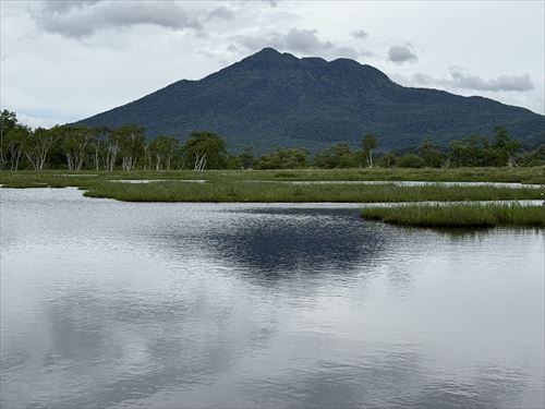 逆さ燧岳 撮影場所:尾瀬ヶ原 撮影日時:2025/06/24 Highslide JS