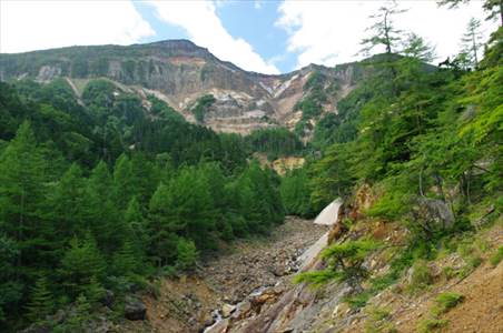 八ヶ岳 硫黄岳(2760m) 撮影場所:本沢温泉 撮影日時:2010/09/19 Highslide JS