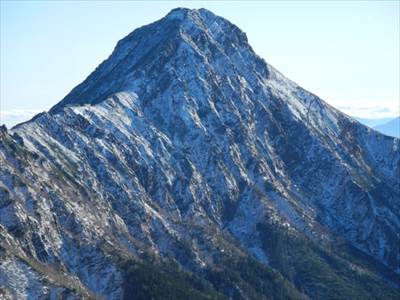 八ヶ岳 赤岳(2899m) 撮影場所:硫黄岳頂上 撮影日時:2011/11/26 Highslide JS