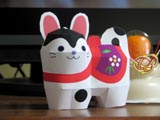 Papercraft imprimible y armable de un simpático gato. Manualidades a Raudales.