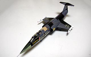 F-104