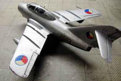 Mig-15UTI